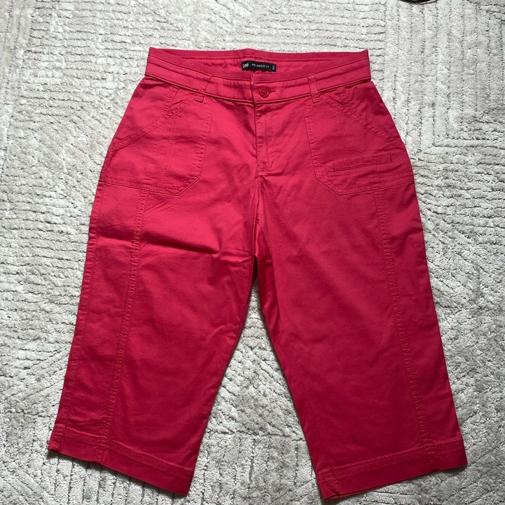 Lee Women's Relaxed Fit Middleton Knit Waist Capri Pant Size 6